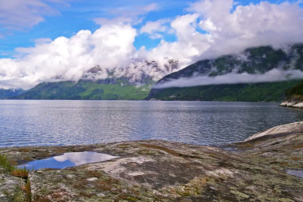 Kreuzfahrt: Rosendal (Hardangerfjord)