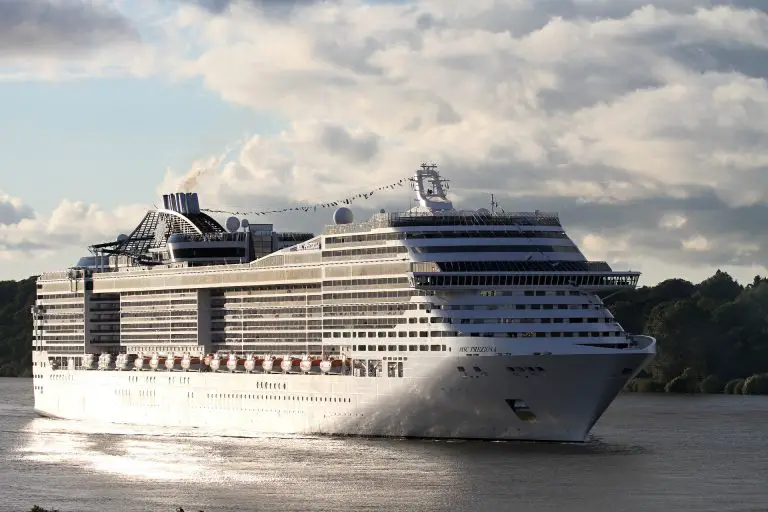 MSC Preziosa-Kreuzfahrt: Routen & Angebote 2024/ 2025