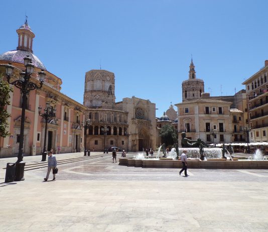 Kreuzfahrt nach Valencia: Hafen, Ausflüge & Sehenswürdigkeiten