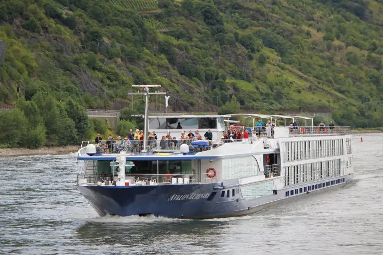 Minikreuzfahrt auf dem Rhein: Anlegestellen, Sehenswürdigkeiten & Tipps