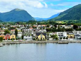 Kreuzfahrt nach Nordfjordeid: Hafen, Sehenswürdigkeiten & Ausflüge