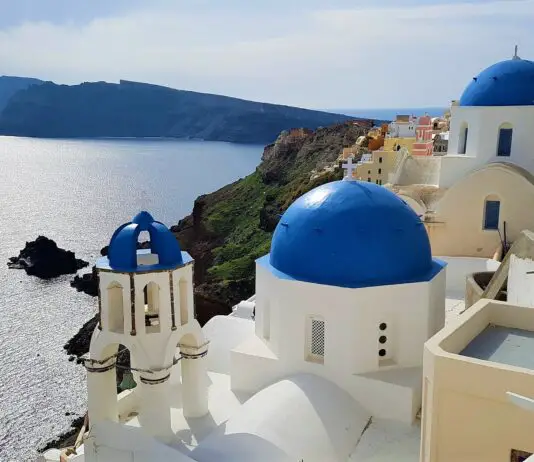Kreuzfahrt nach Santorini: Hafen, Sehenswürdigkeiten & Ausflüge